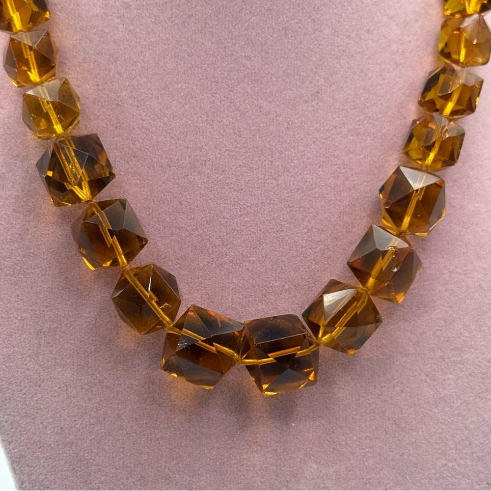 Vintage Art Deco Faceted Czech Glass Bead Necklace, Orange beads - Picture 3 of 9